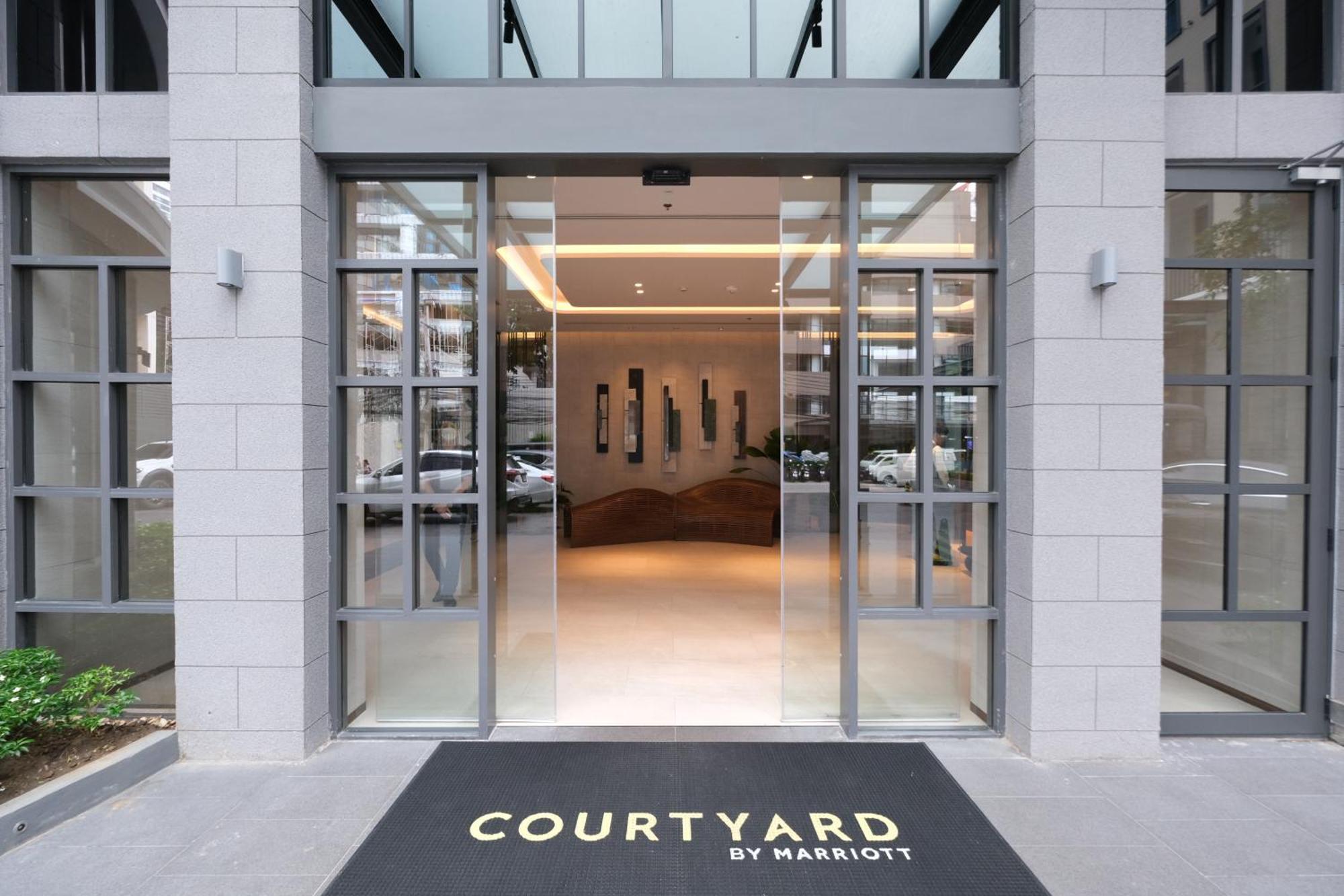 Courtyard By Marriott Bangkok Sukhumvit 20 Hotel Buitenkant foto